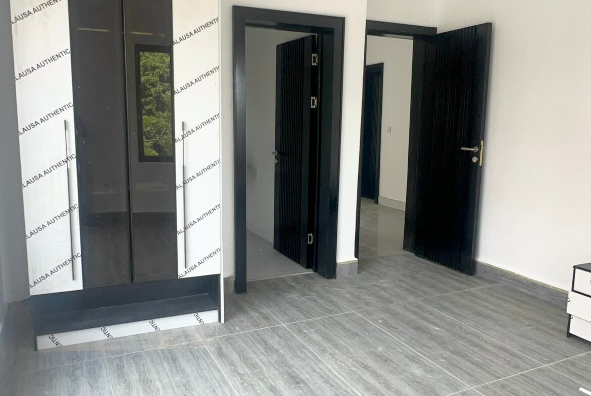 4Bedroom Terrace